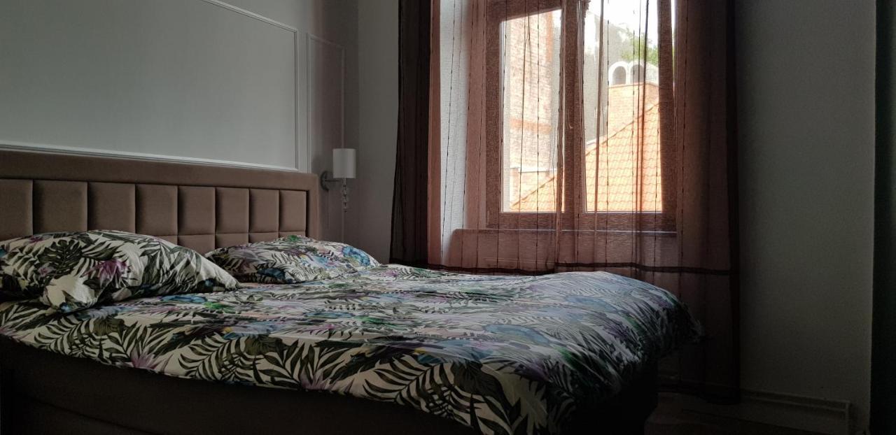 Astronomiczny Apartament , Mieszkanie 2 Pokojowe. Parking. Torun Luaran gambar