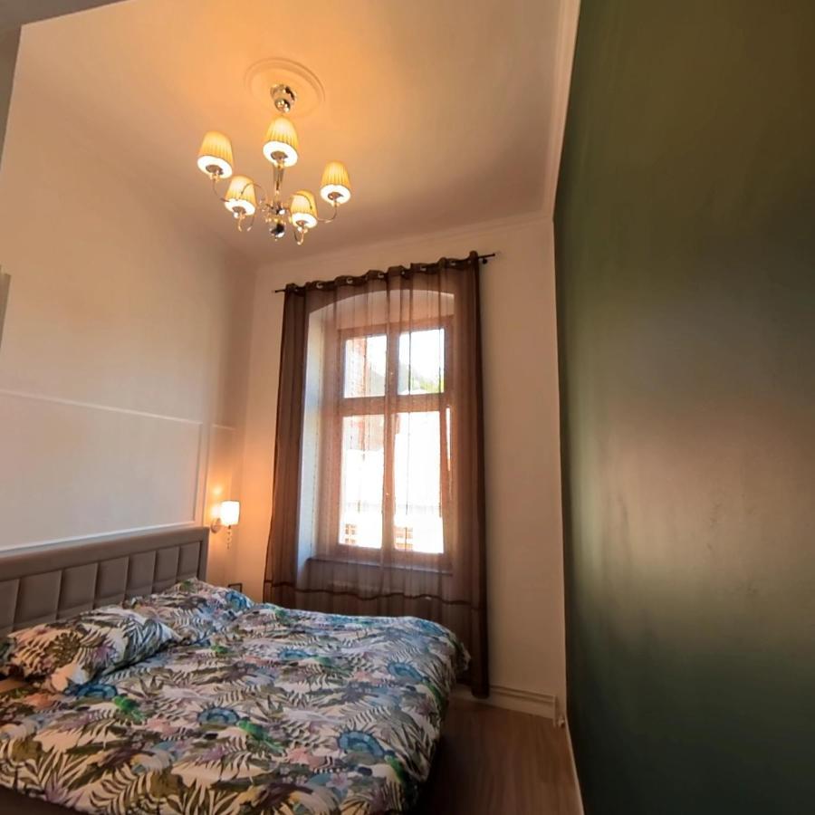 Astronomiczny Apartament , Mieszkanie 2 Pokojowe. Parking. Torun Luaran gambar