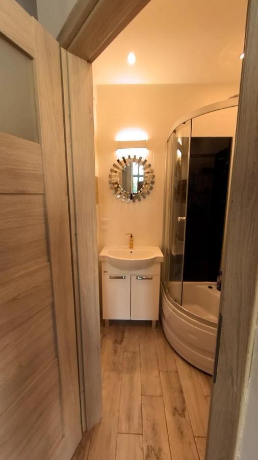 Astronomiczny Apartament , Mieszkanie 2 Pokojowe. Parking. Torun Luaran gambar